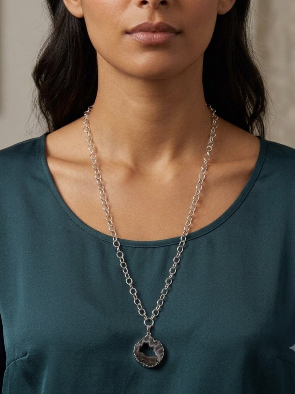 Silver and Brown Agate Pendant Necklace